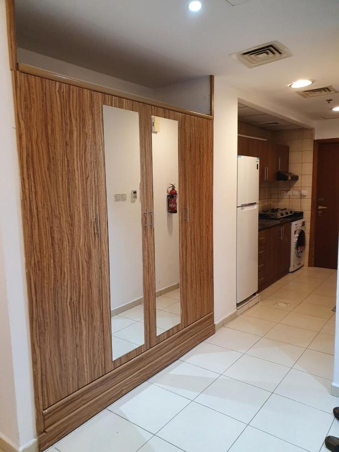 Reem 1 Apartamento Ajman Exterior foto