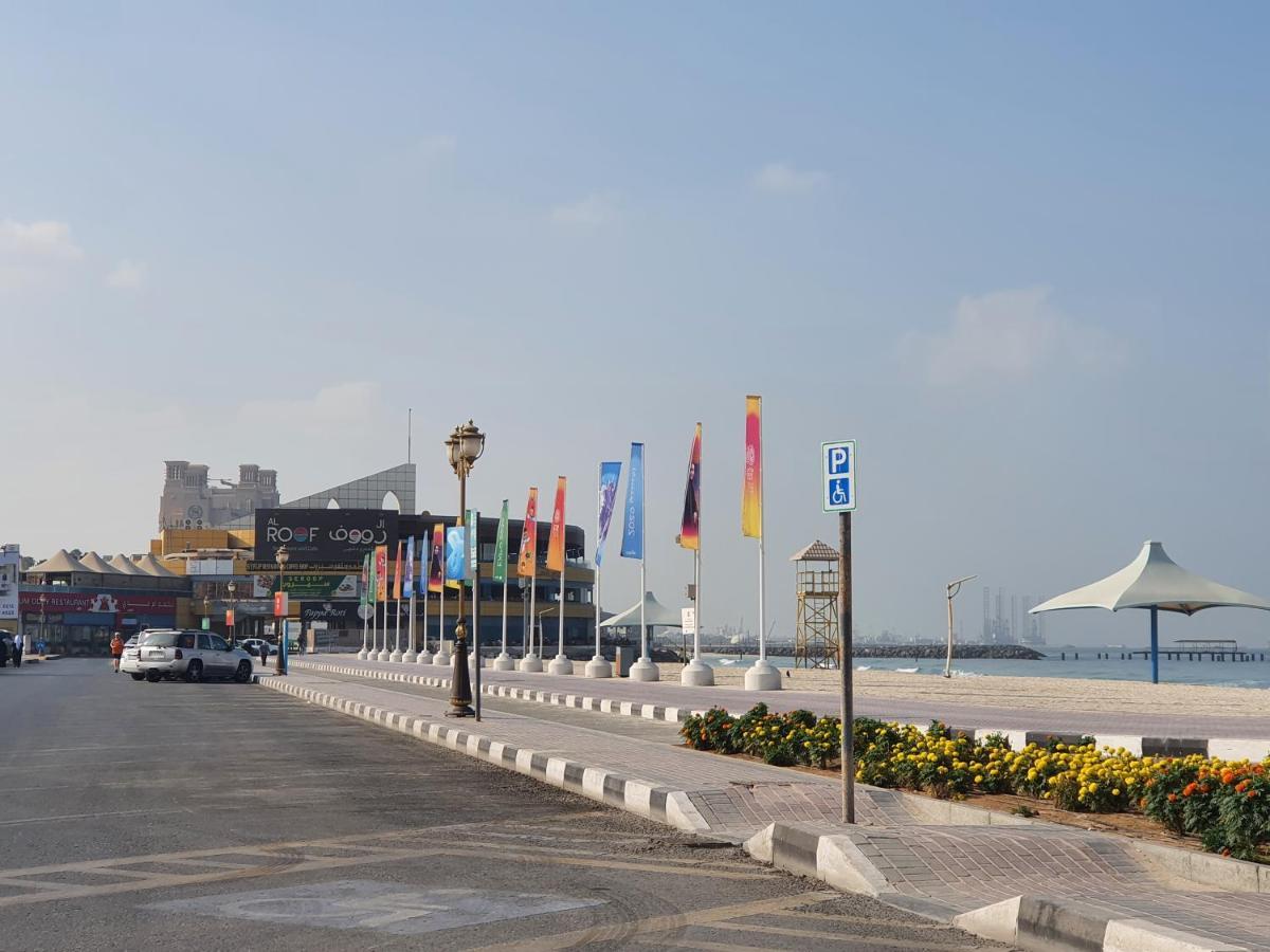 Reem 1 Apartamento Ajman Exterior foto